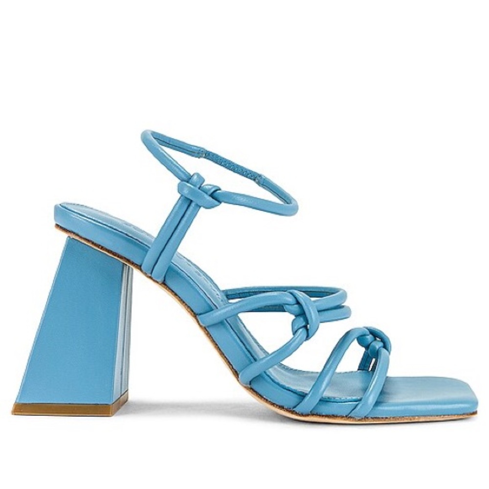 Song of Style Noelle Heel in Blue, Size 7.5